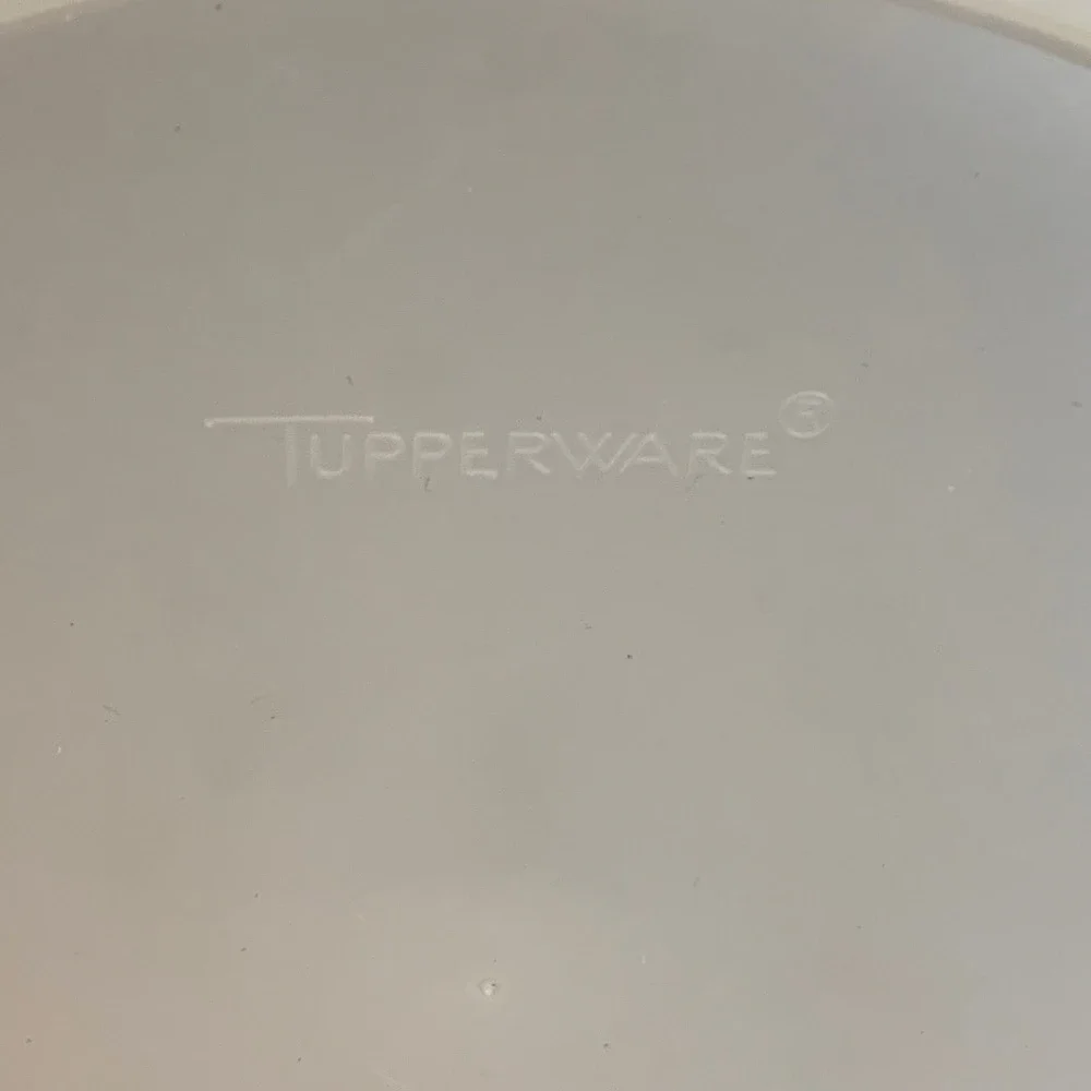 Vintage Tupperware Replacement Lid 1702 White Round 7